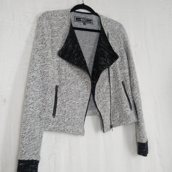 Moto Style Sweater 🎉Host Pick🎉 - Picture 11 of 14